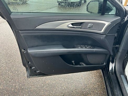 Used 2017 Lincoln MKZ Reserve w/ Climate Package image 14