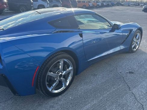 Used 2015 Chevrolet Corvette Stingray Coupe w/ 2LT Preferred Equipment Group image 4