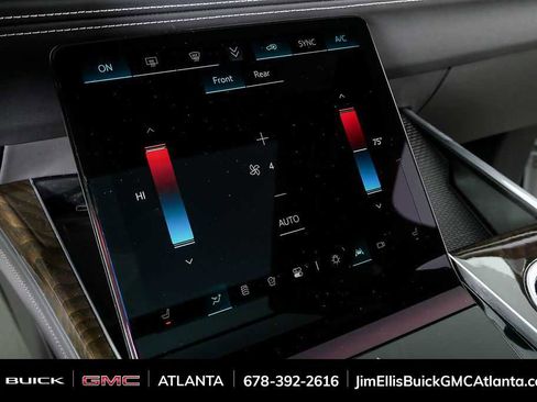 Used 2025 Cadillac Escalade ESV Sport Platinum AWD/4WD image 20