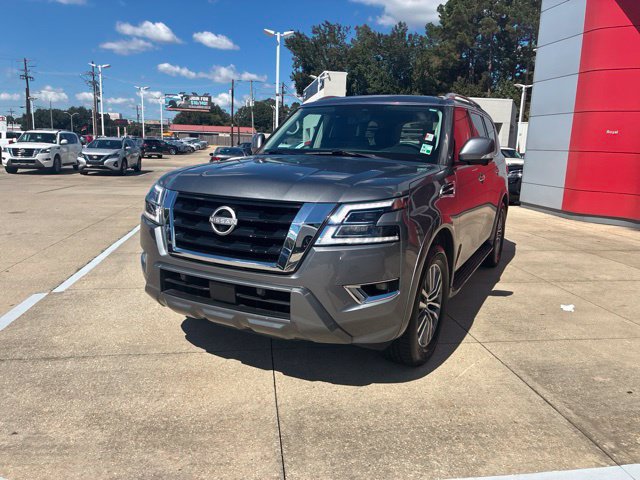 Used 2024 Nissan Armada SL w/ Captain's Chairs Package RWD image 3