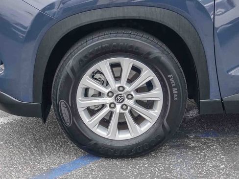 Used 2024 Toyota Grand Highlander XLE image 9