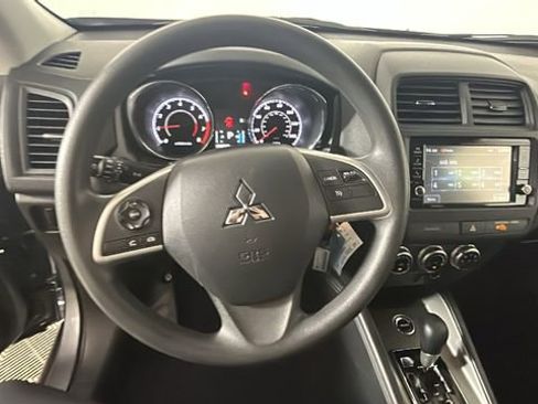 Used 2024 Mitsubishi Outlander Sport ES AWD/4WD image 15