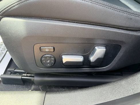 Used 2019 BMW 330i Sedan w/ Convenience Package RWD image 22