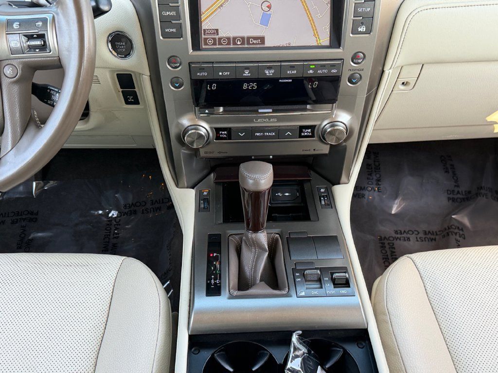 Used 2019 Lexus GX 460 Premium w/ Premium Package AWD/4WD image 14