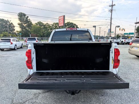 Used 2021 Toyota Tundra SR5 w/ SR5 Upgrade Package image 25