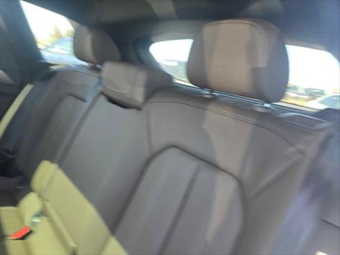 Used 2023 Audi Q4 e-tron Prestige AWD/4WD image 21