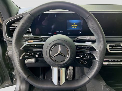 New 2025 Mercedes-Benz GLS 450 4MATIC image 12