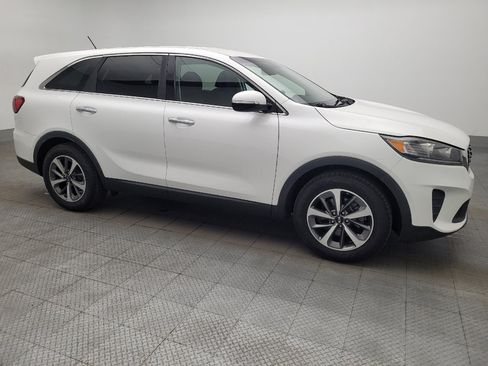 Used 2020 Kia Sorento LX FWD image 11