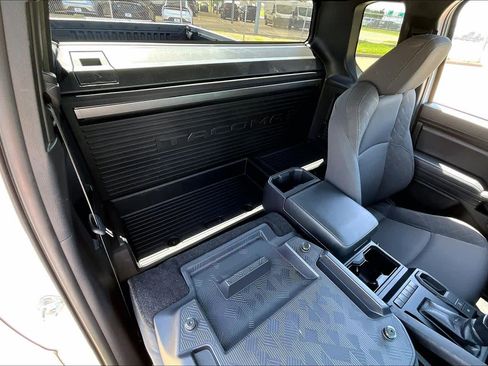 Used 2024 Toyota Tacoma SR image 17
