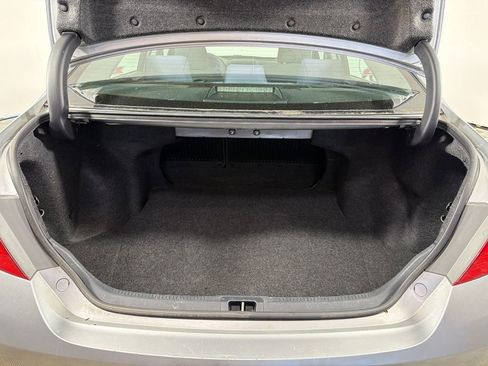 Used 2015 Toyota Camry LE FWD image 18