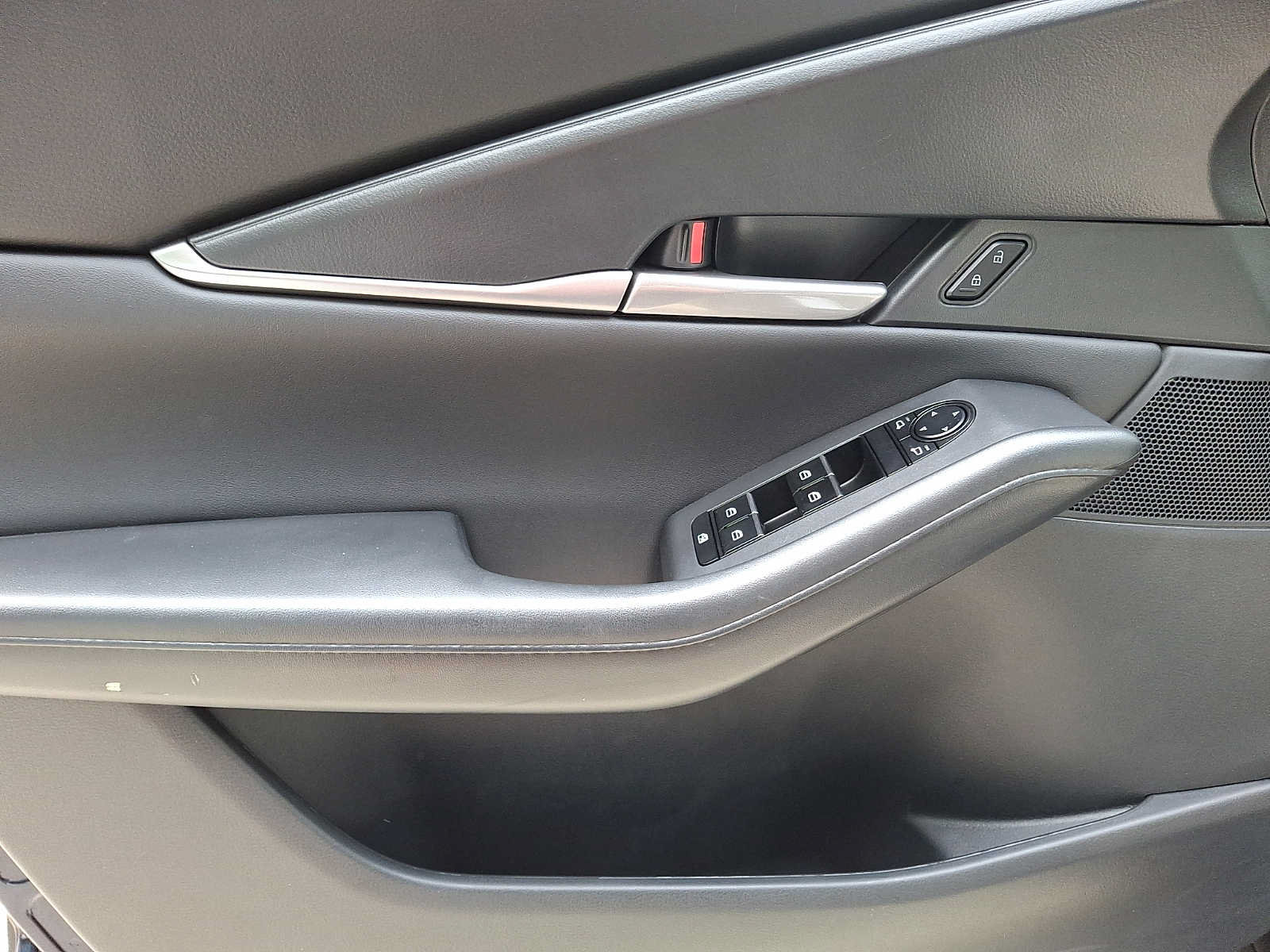 Certified 2026 MAZDA CX-30 AWD 2.5 S image 9