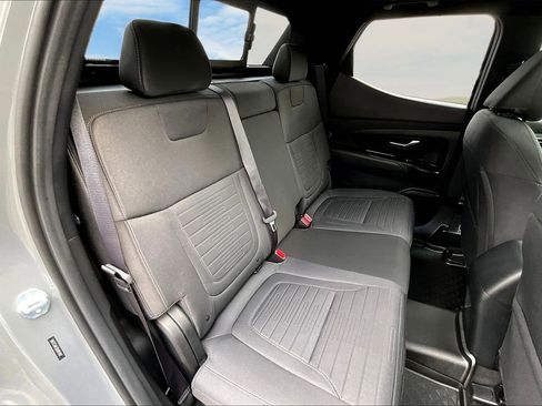 Used 2024 Hyundai Santa Cruz SEL w/ Activity Package image 17