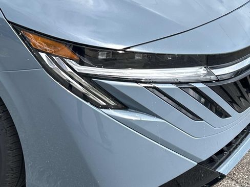 New 2026 Nissan Sentra SV w/ Floor Mat Package FWD image 10