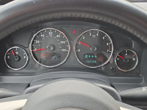 Used 2012 Jeep Liberty Limited Jet AWD/4WD image 20