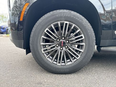 New 2026 GMC Yukon XL Elevation w/ Elevation Premium Package image 12