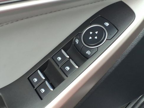 Certified 2023 Ford Explorer XLT w/ Equipment Group 202A image 23