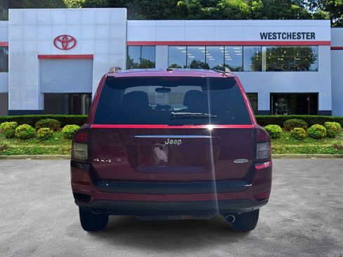 Used 2014 Jeep Compass Latitude AWD/4WD image 5