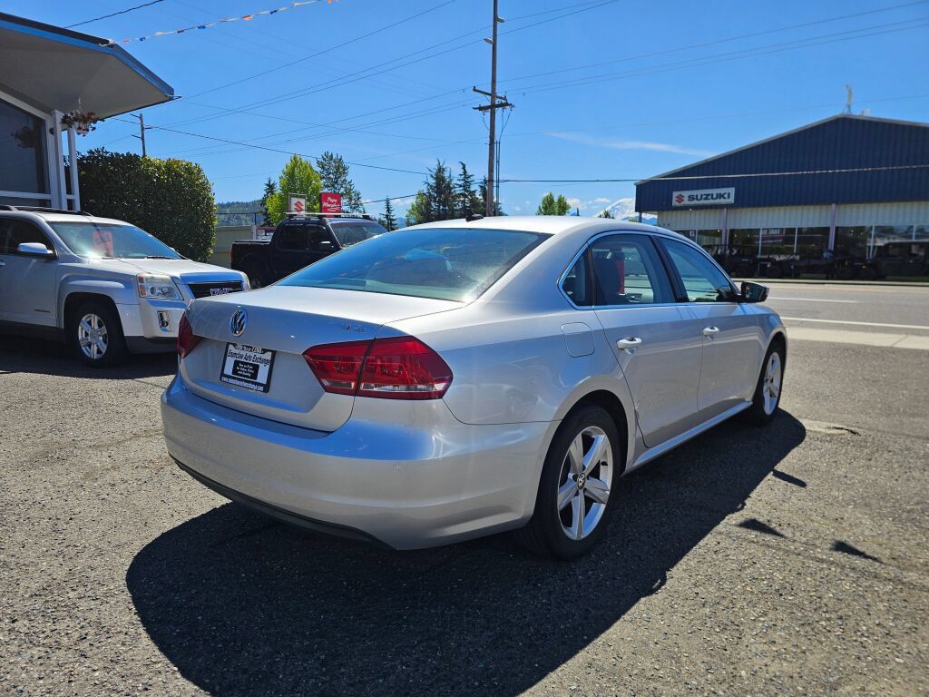 Used 2014 Volkswagen Passat 1.8T SE FWD image 7