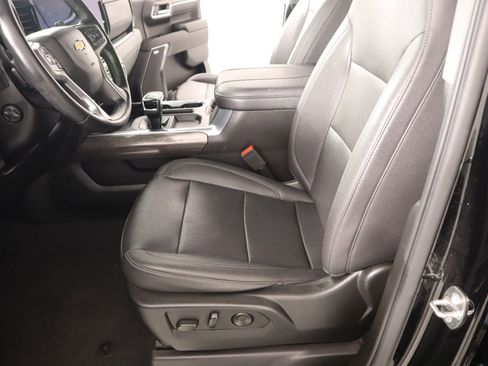 Used 2024 Chevrolet Silverado 1500 LTZ image 12