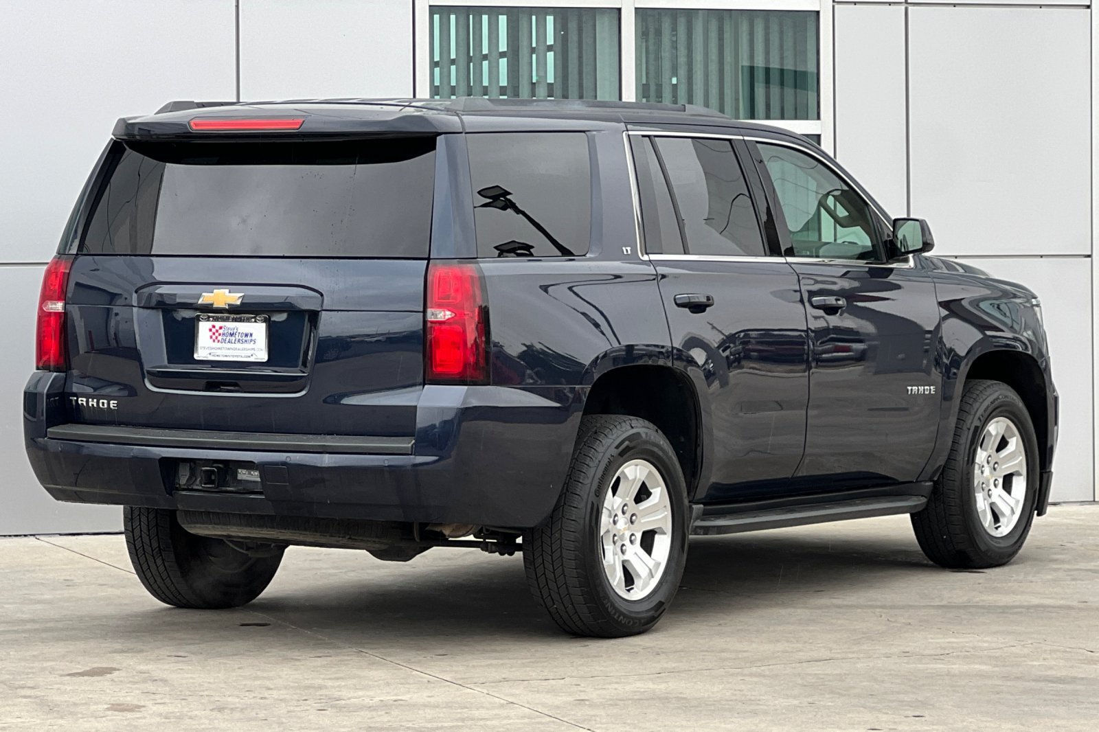 Used 2019 Chevrolet Tahoe LT AWD/4WD image 4