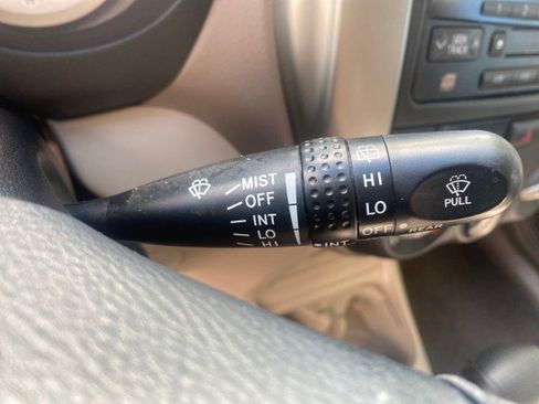 Used 2005 Toyota RAV4 2WD image 44