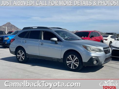 Used 2018 Subaru Outback 2.5i Limited image 1