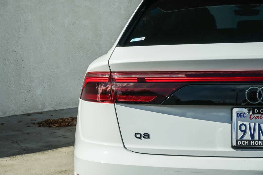 Used 2023 Audi Q8 Premium Plus w/ Premium Plus Package AWD/4WD image 7
