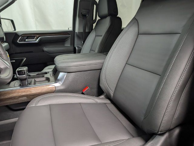 New 2026 Chevrolet Silverado 1500 RST w/ RST All Star Premium Package AWD/4WD image 12