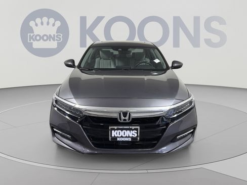Used 2020 Honda Accord Touring image 11