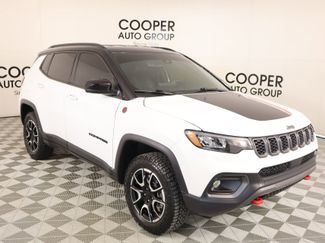 Used 2024 Jeep Compass Trailhawk video 1