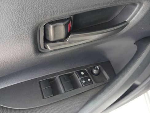 Used 2024 Toyota Corolla LE FWD image 22