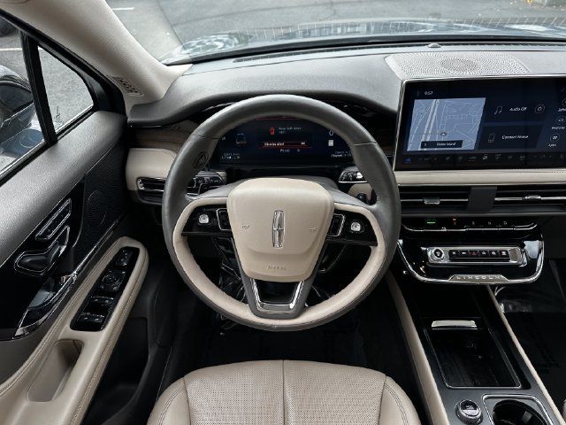 Certified 2023 Lincoln Corsair Reserve w/ Equipment Group 201A AWD/4WD image 14
