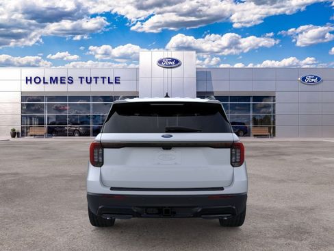 New 2026 Ford Explorer ST-Line w/ ST-Line Street Pack RWD image 5