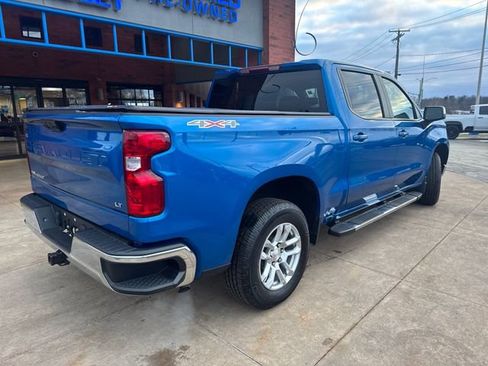 Used 2022 Chevrolet Silverado 1500 LT w/ Protection Package image 9