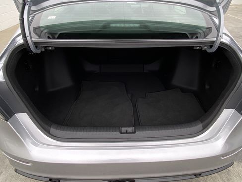 Certified 2025 Honda Accord Sport image 12