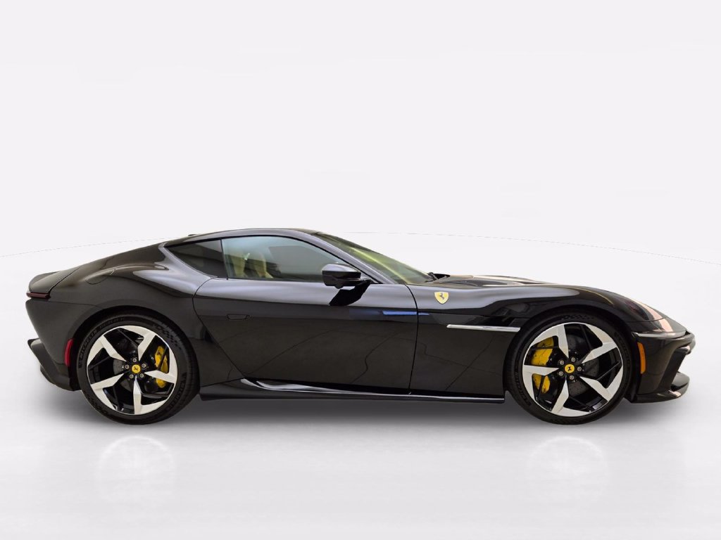 Used 2025 Ferrari 12Cilindri RWD image 6
