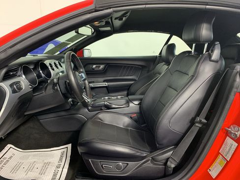 Used 2015 Ford Mustang Premium RWD image 15