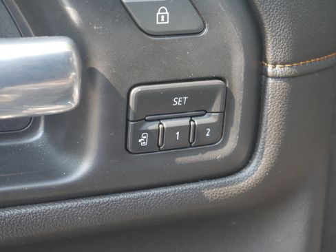 Used 2022 GMC Sierra 2500 AT4 AWD/4WD image 35