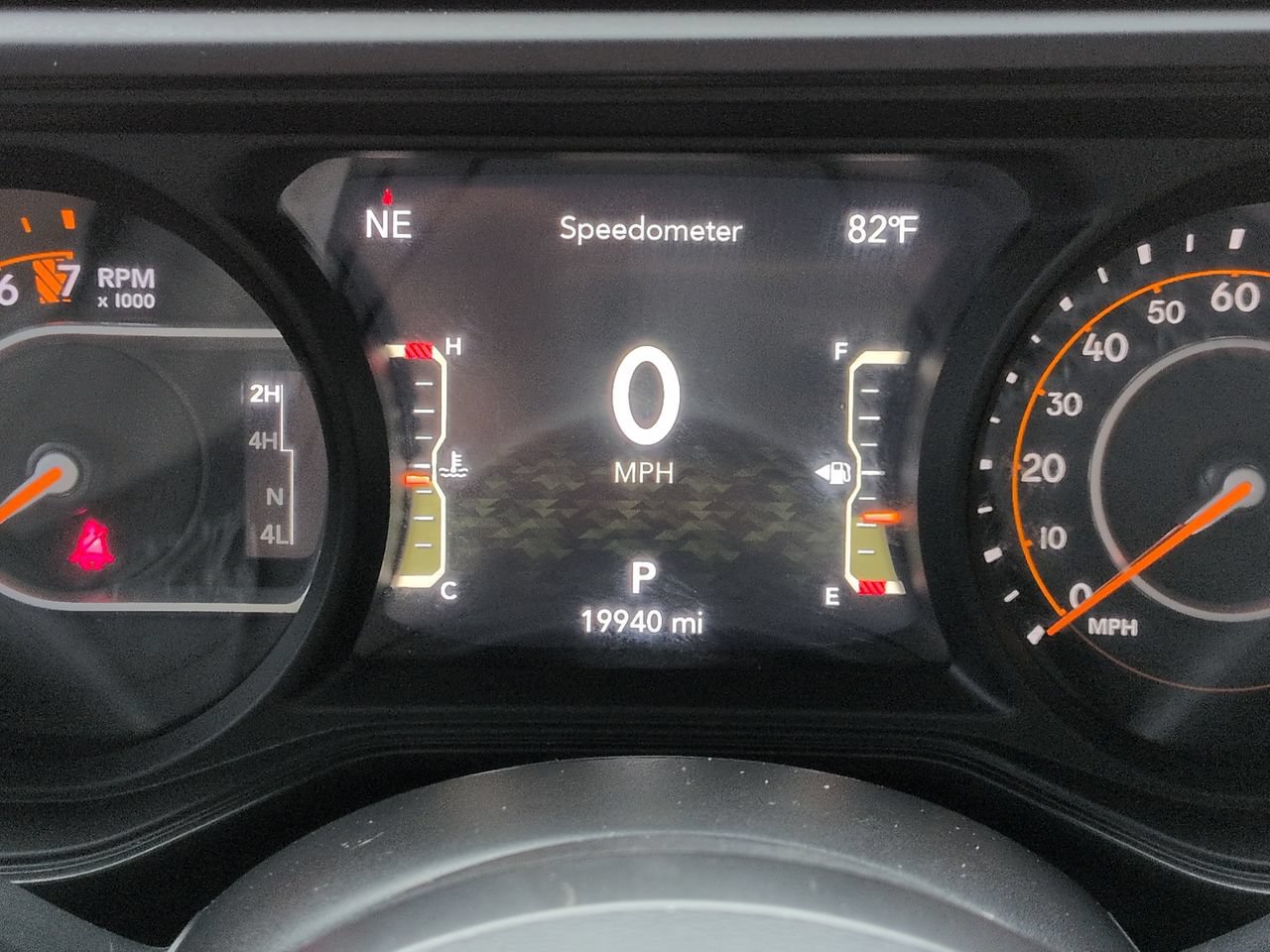 Used 2025 Jeep Gladiator Sport AWD/4WD image 29