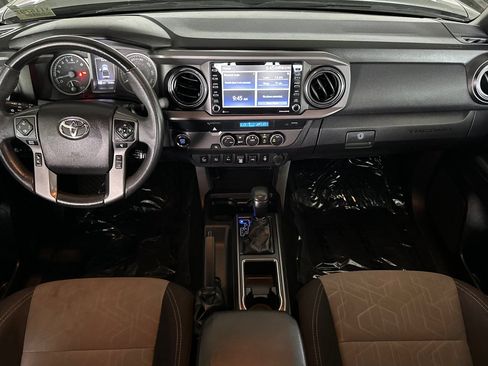 Certified 2021 Toyota Tacoma TRD Sport w/ Technology Package RWD image 14