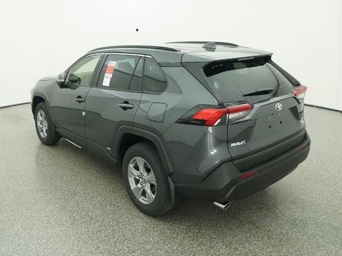 New 2025 Toyota RAV4 XLE image 5