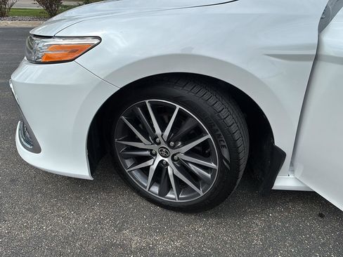 Used 2023 Toyota Camry XLE w/ Navigation Package AWD/4WD image 4