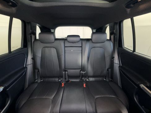 Used 2023 Mercedes-Benz GLB 250 4MATIC image 25