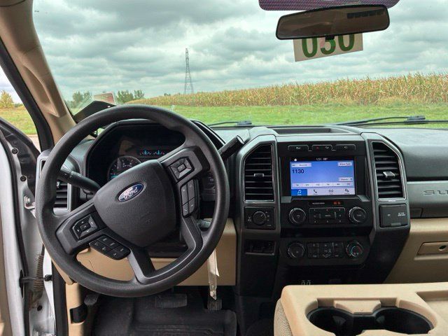 Used 2019 Ford F250 XLT w/ XLT Premium Package AWD/4WD image 11