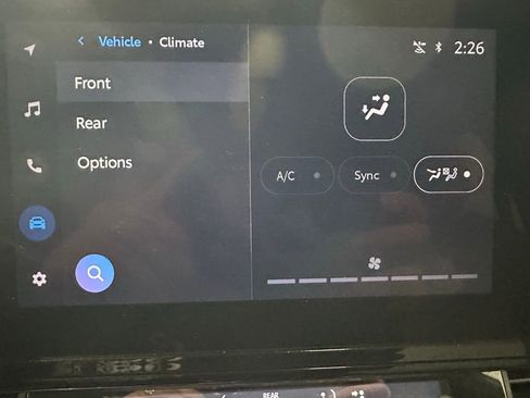 Used 2025 Toyota Sienna LE image 30