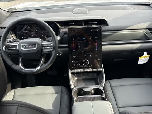 New 2026 GMC Terrain AT4 w/ Convenience Package III image 23