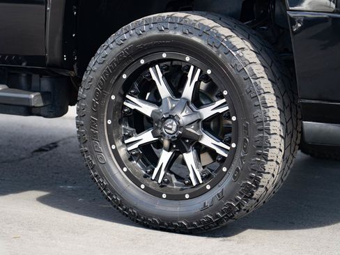 Used 2013 Chevrolet Silverado 2500 LTZ AWD/4WD image 8