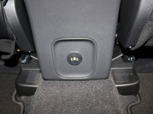 New 2026 Ford Escape ST-Line w/ Cold Weather Package FWD image 28