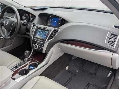 Used 2015 Acura TLX image 20