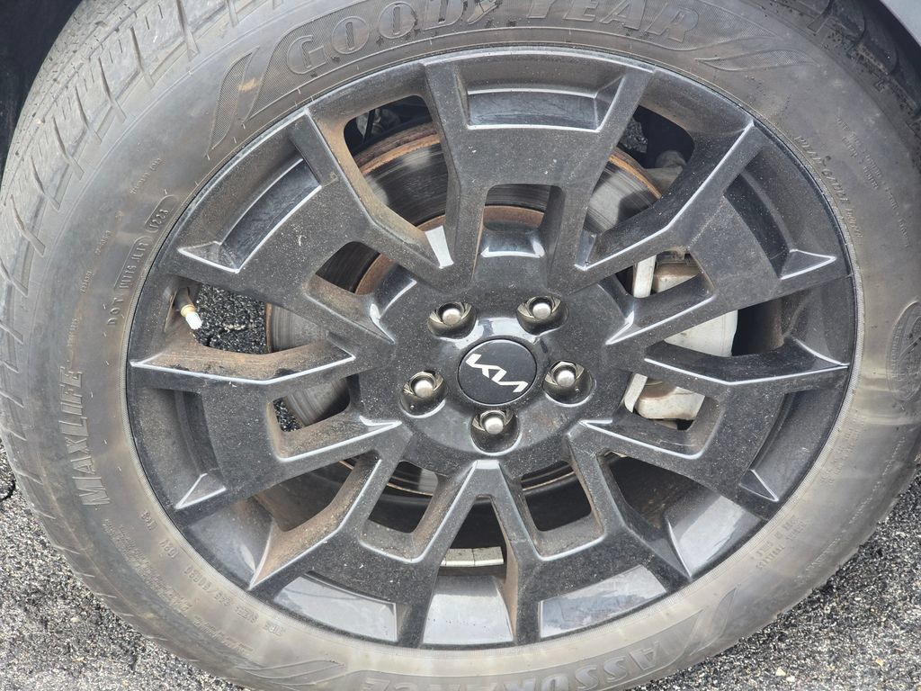 Used 2022 Kia Telluride EX w/ EX Premium Package AWD/4WD image 11